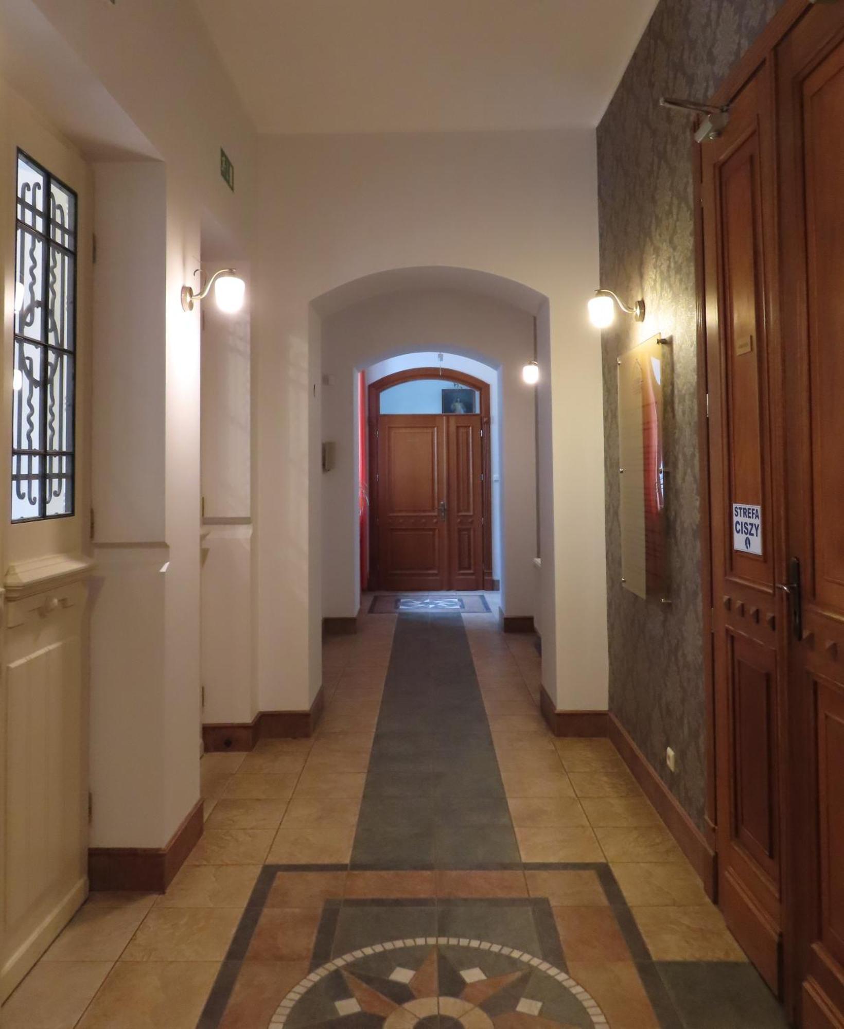 Dobry Zakatek Dom Rekolekcyjny Hotel Konstancin-Jeziorna Ngoại thất bức ảnh