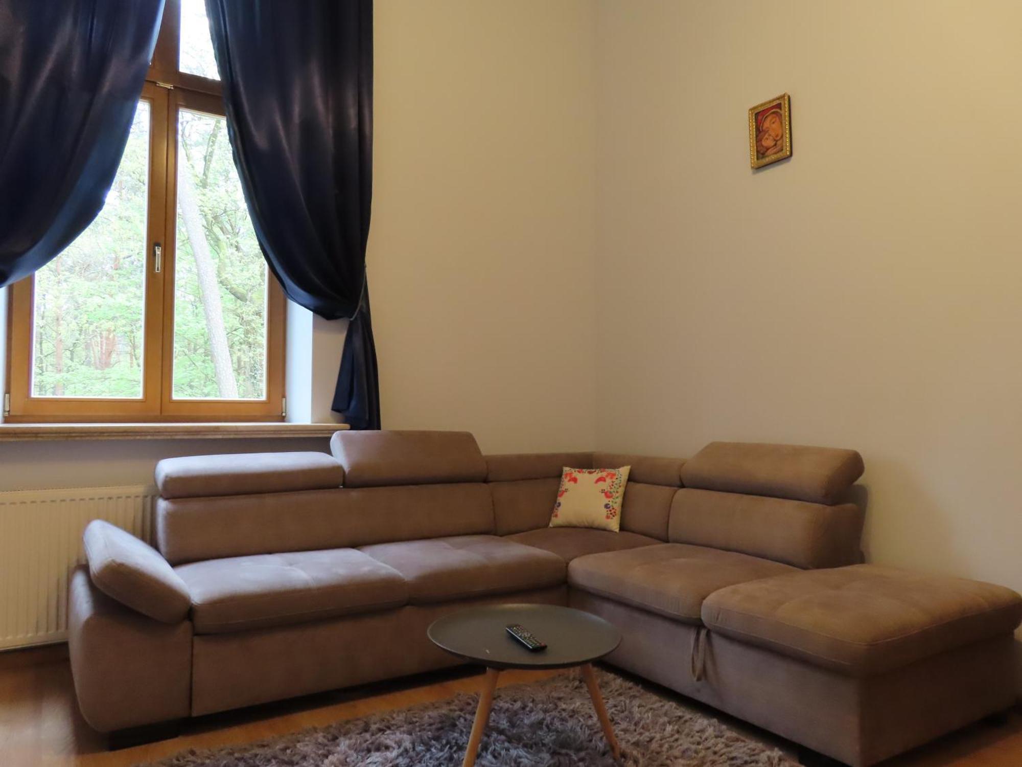 Dobry Zakatek Dom Rekolekcyjny Hotel Konstancin-Jeziorna Ngoại thất bức ảnh