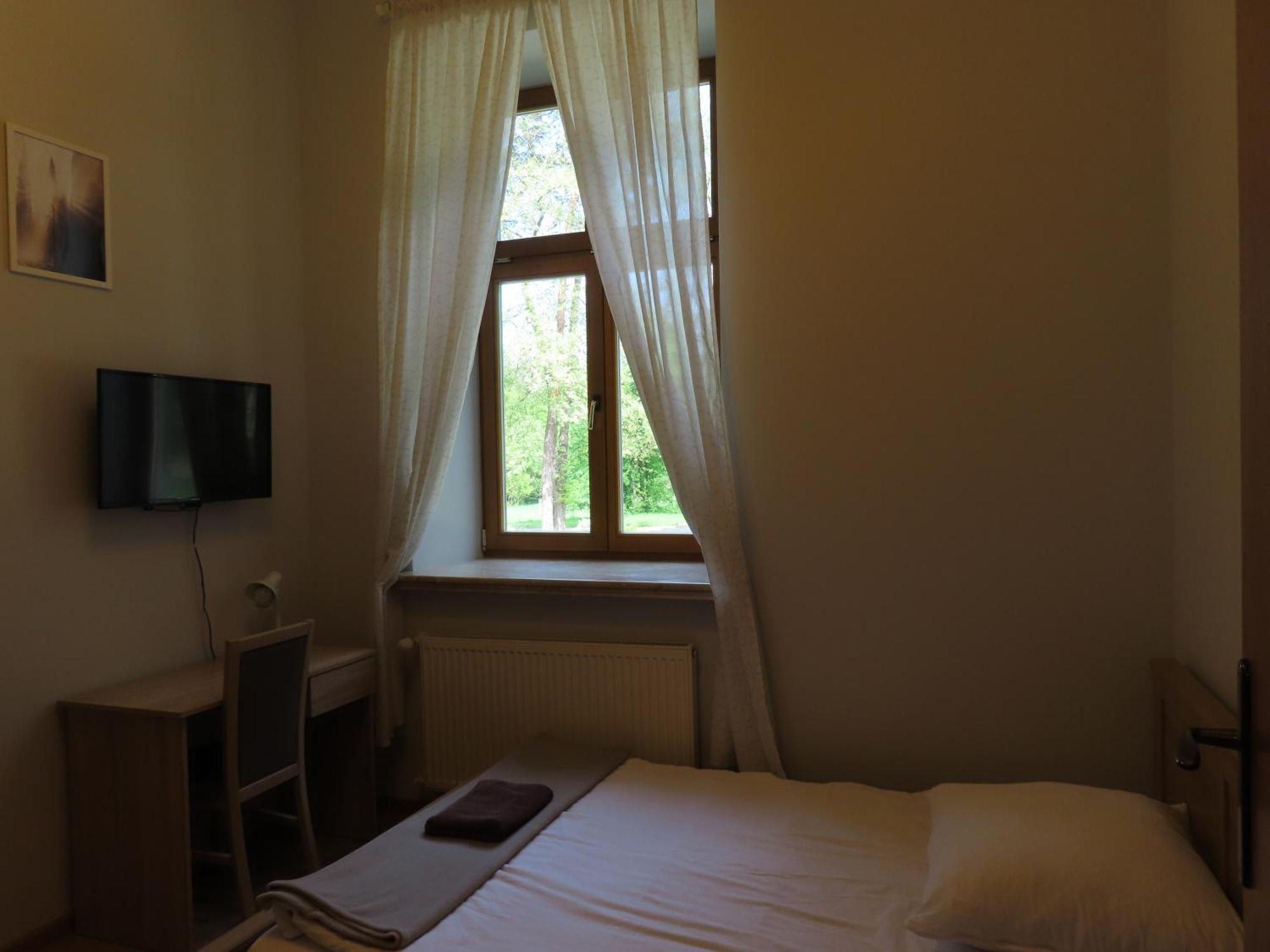 Dobry Zakatek Dom Rekolekcyjny Hotel Konstancin-Jeziorna Ngoại thất bức ảnh