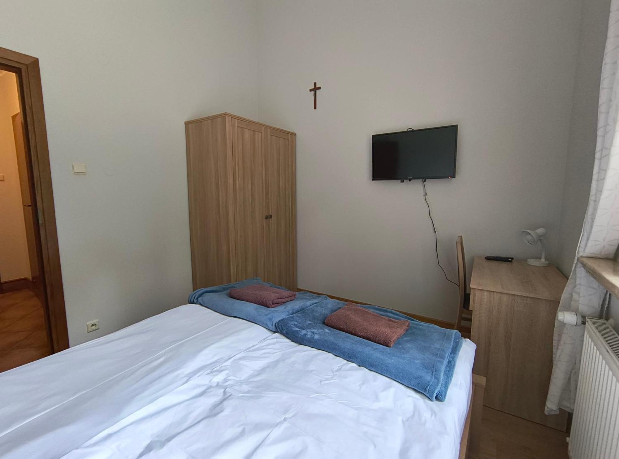 Dobry Zakatek Dom Rekolekcyjny Hotel Konstancin-Jeziorna Ngoại thất bức ảnh